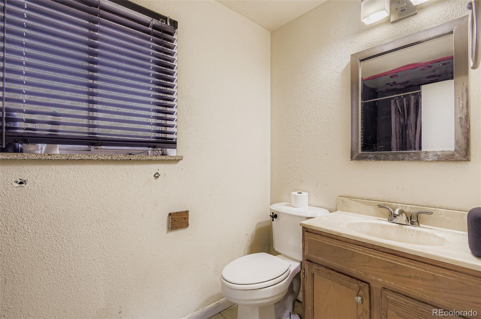 MLS Image #10 for 300  ursula street,aurora, Colorado