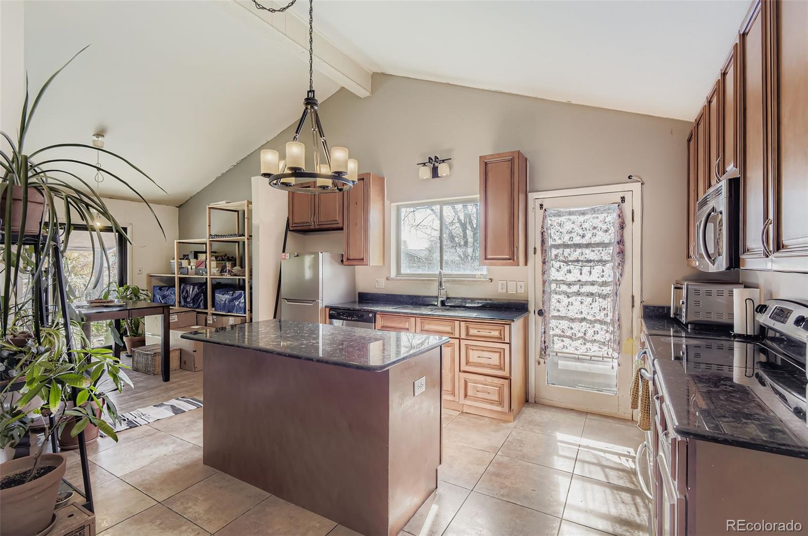MLS Image #2 for 300  ursula street,aurora, Colorado