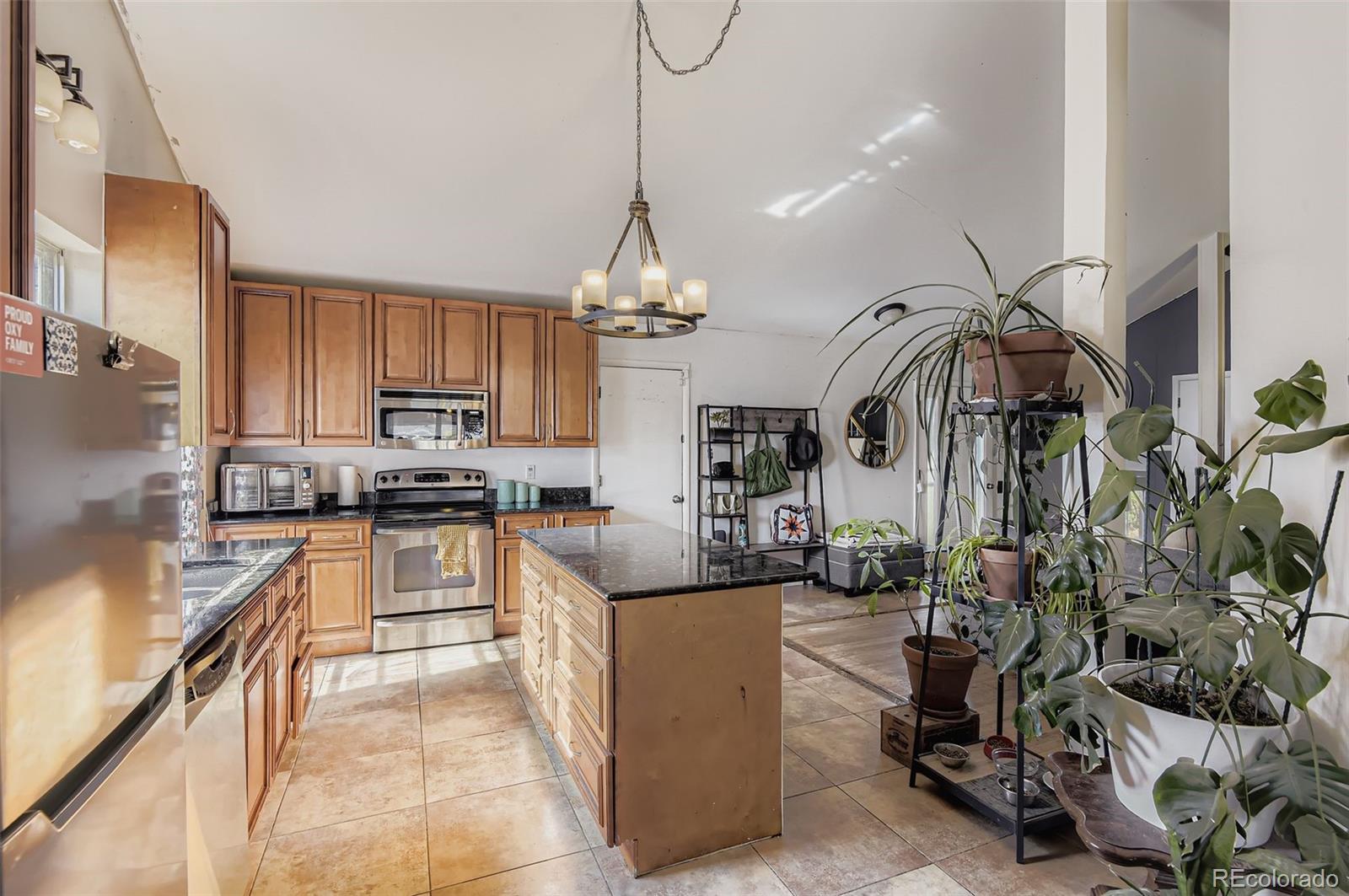 MLS Image #3 for 300  ursula street,aurora, Colorado
