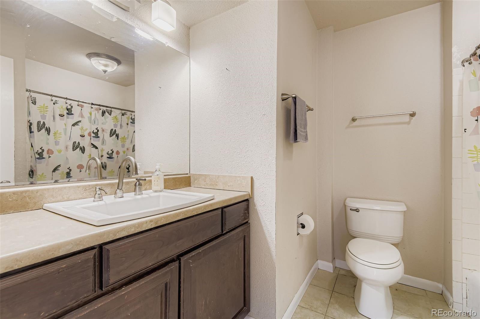 MLS Image #8 for 300  ursula street,aurora, Colorado