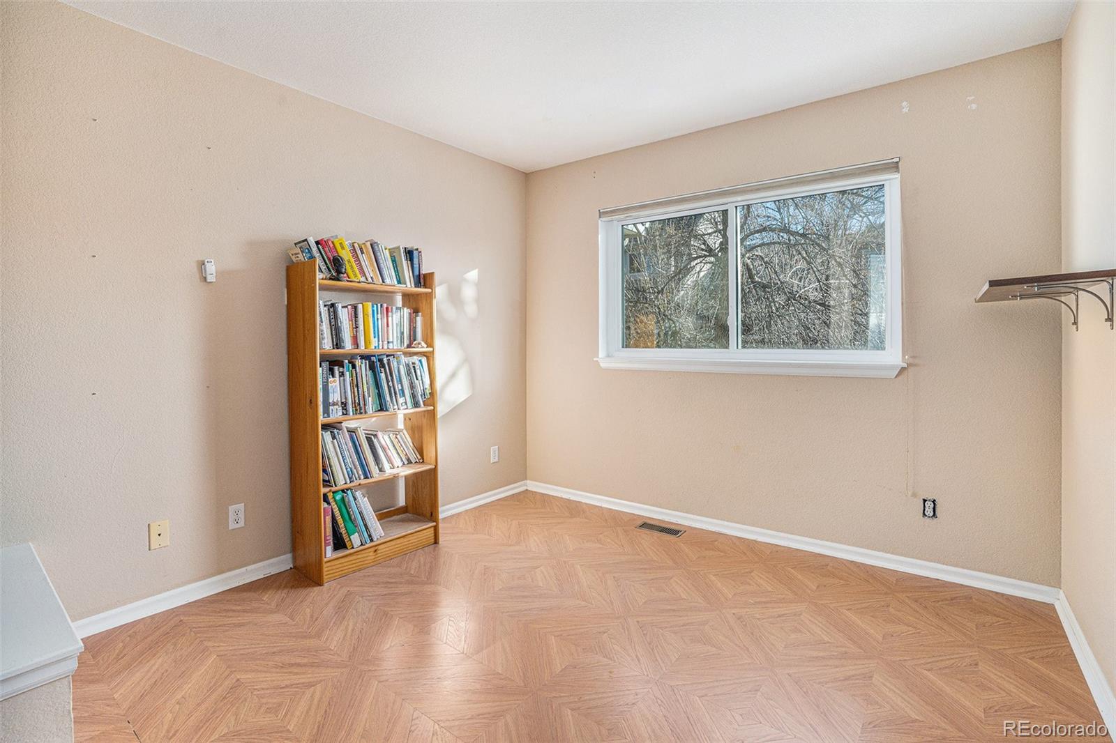 MLS Image #16 for 1613 w canal court ,littleton, Colorado