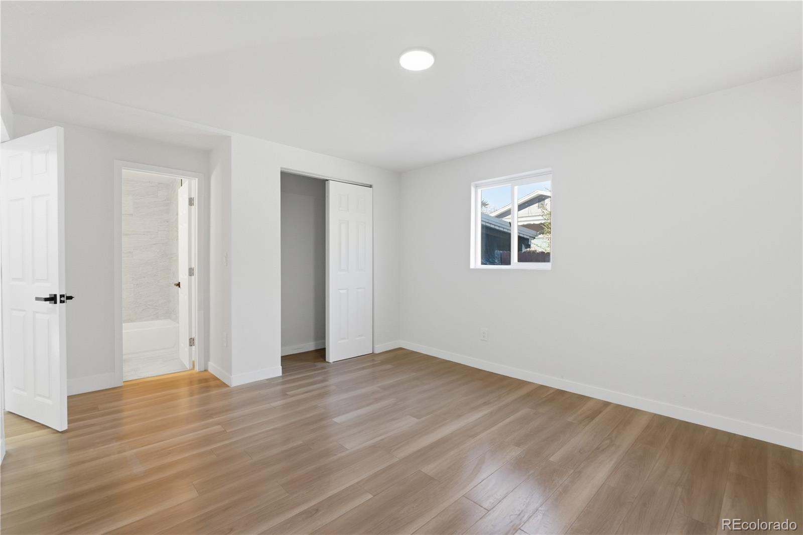 MLS Image #11 for 1550 s xavier street,denver, Colorado