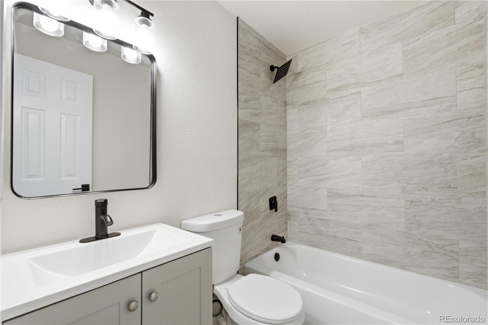 MLS Image #13 for 1550 s xavier street,denver, Colorado