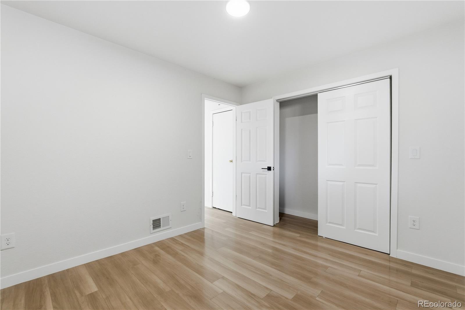 MLS Image #18 for 1550 s xavier street,denver, Colorado