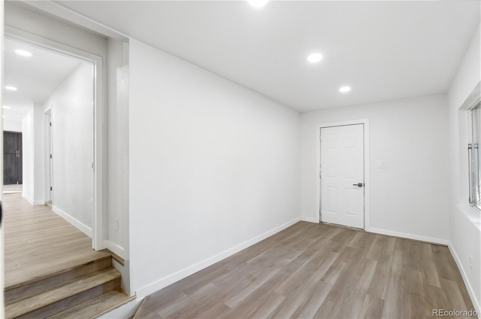 MLS Image #20 for 1550 s xavier street,denver, Colorado