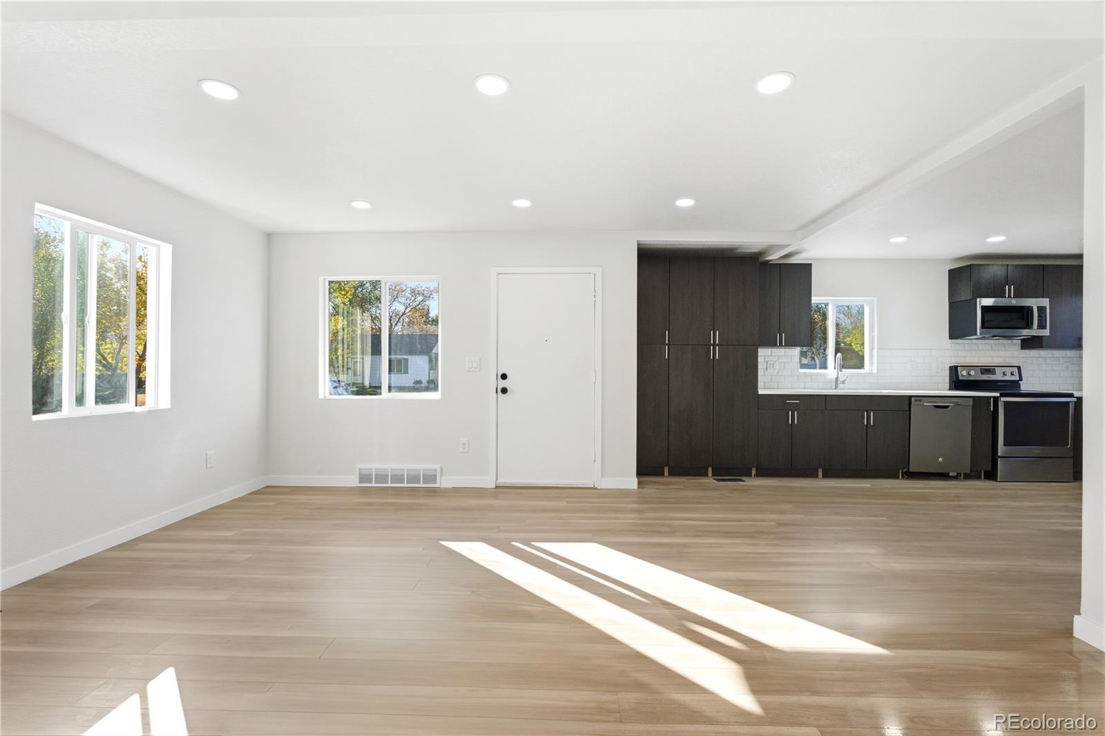 MLS Image #5 for 1550 s xavier street,denver, Colorado