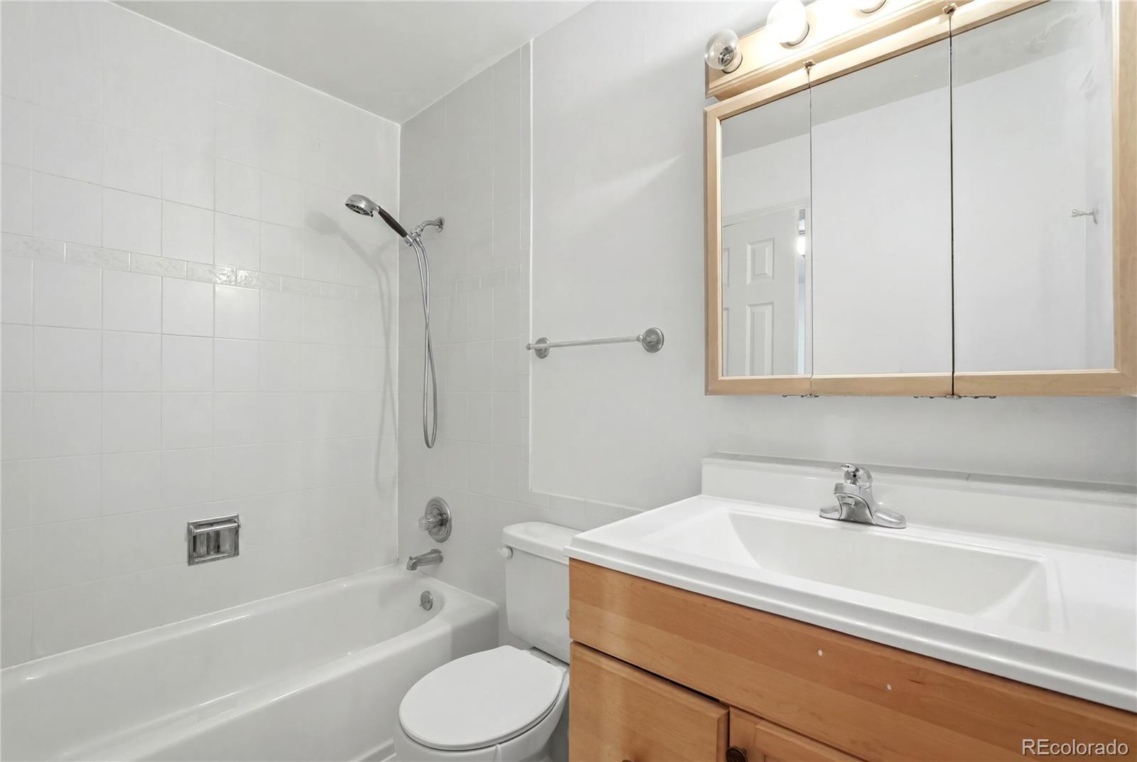 MLS Image #17 for 9105 e lehigh avenue 74,denver, Colorado