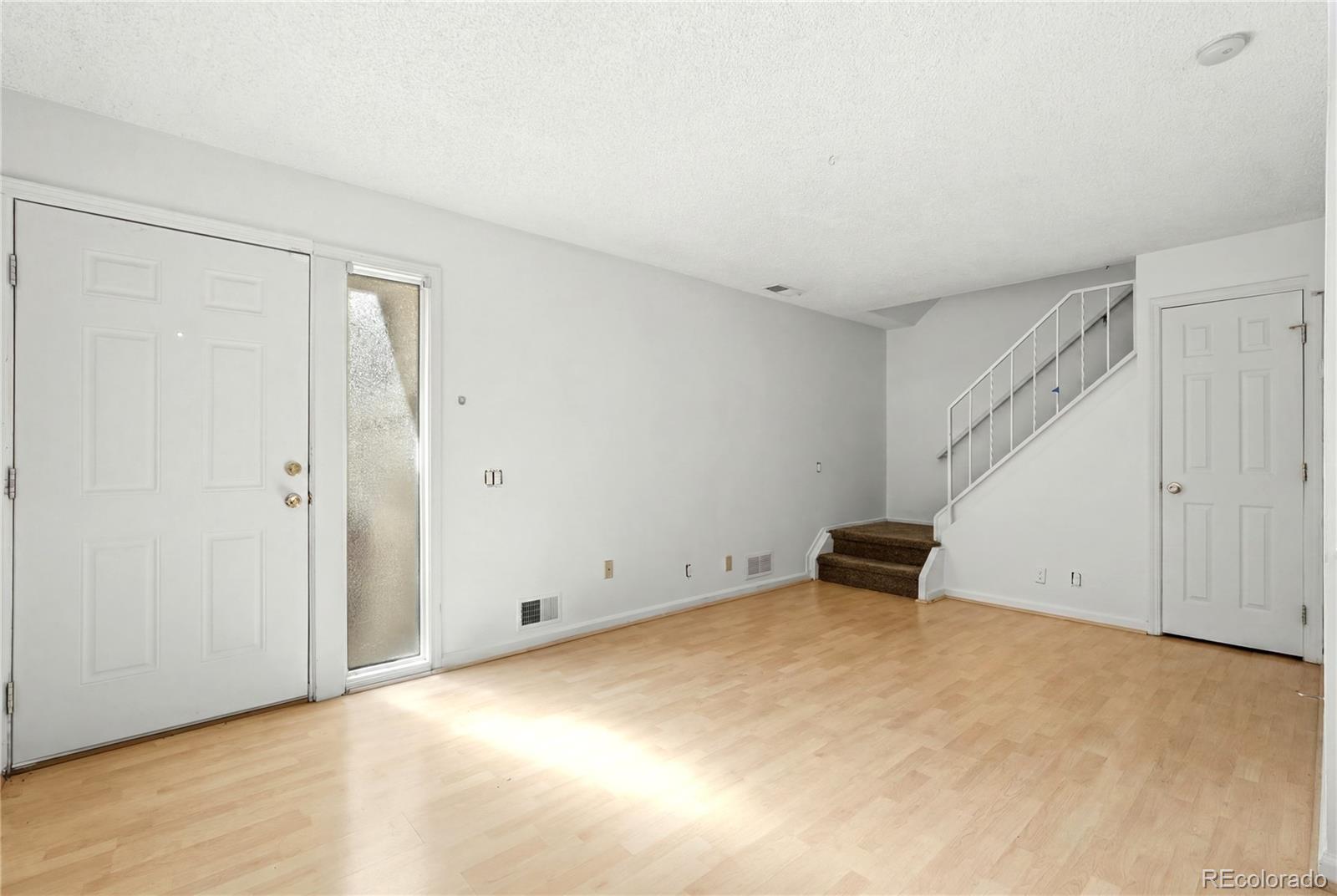 MLS Image #4 for 9105 e lehigh avenue 74,denver, Colorado