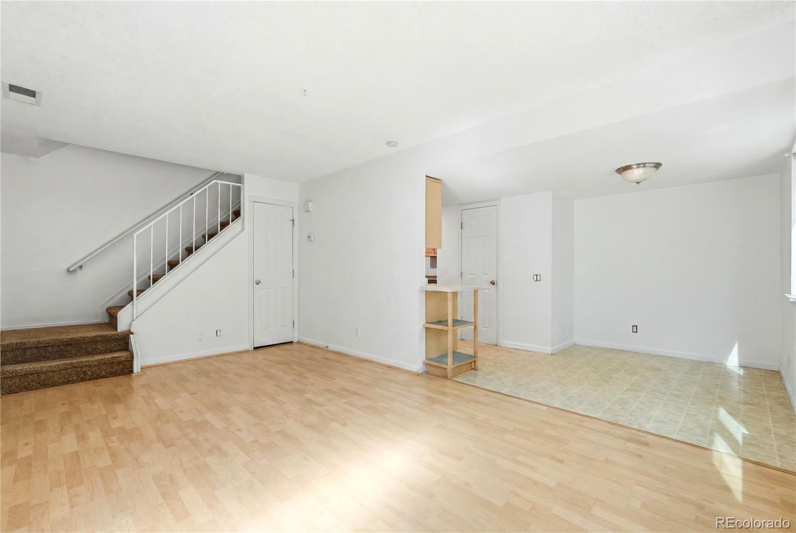 MLS Image #6 for 9105 e lehigh avenue 74,denver, Colorado