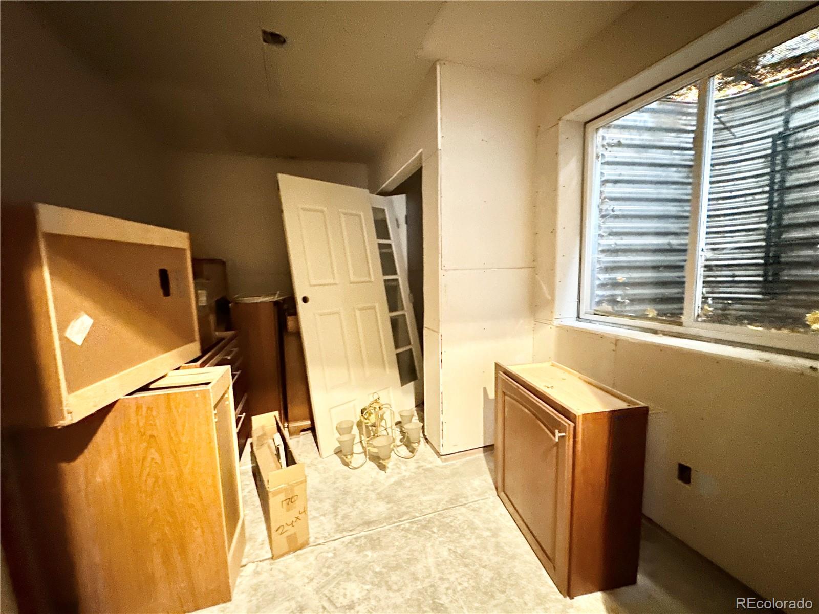 MLS Image #20 for 20962 e 40th place,denver, Colorado