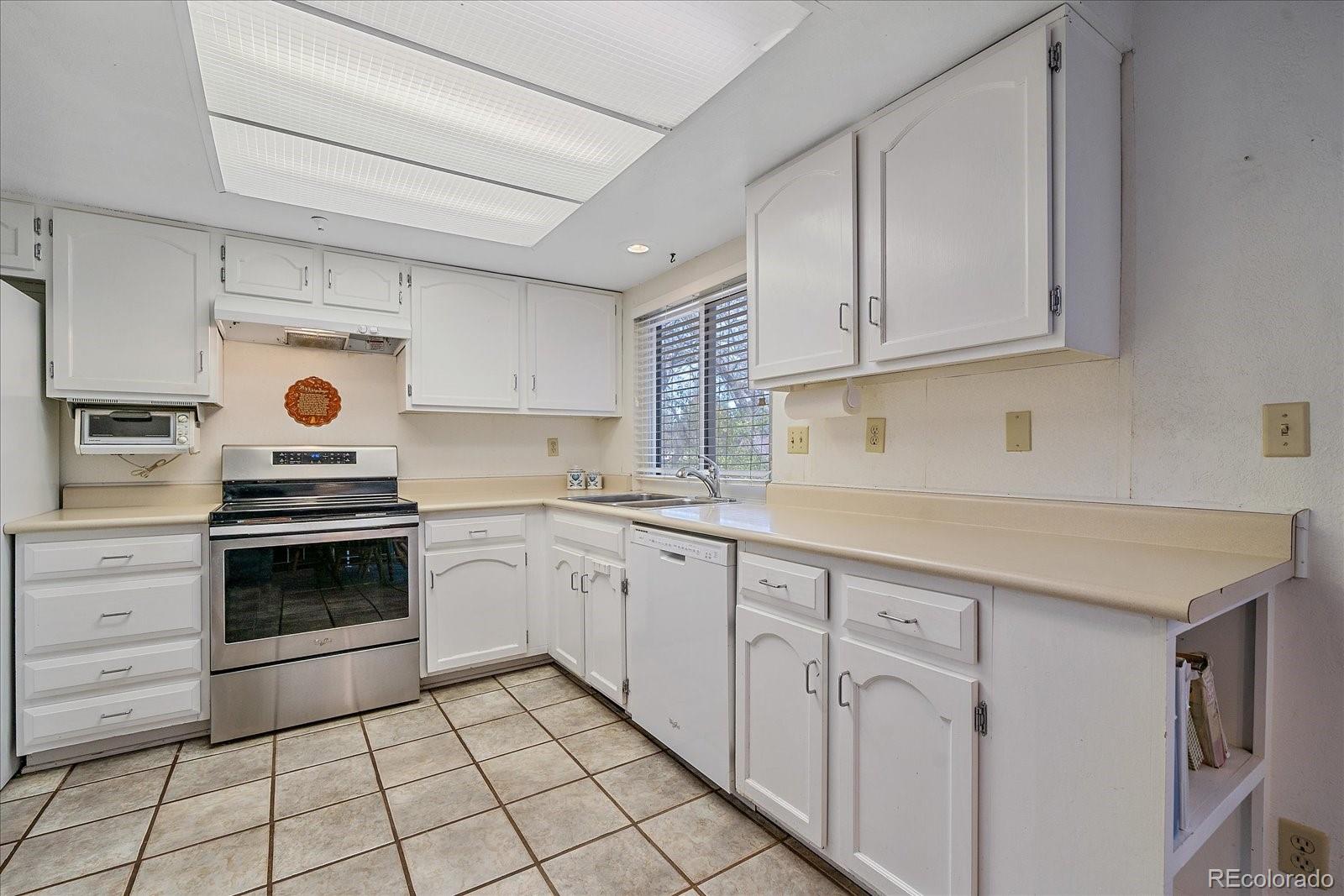 MLS Image #6 for 3822 s idalia street,aurora, Colorado