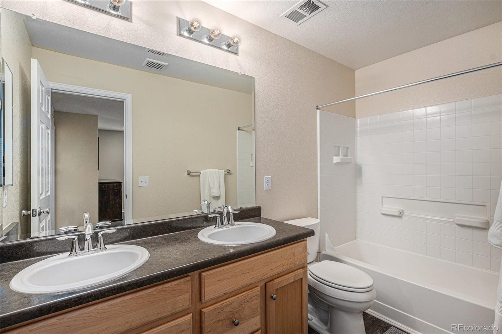 MLS Image #14 for 2166  spruce street ,denver, Colorado