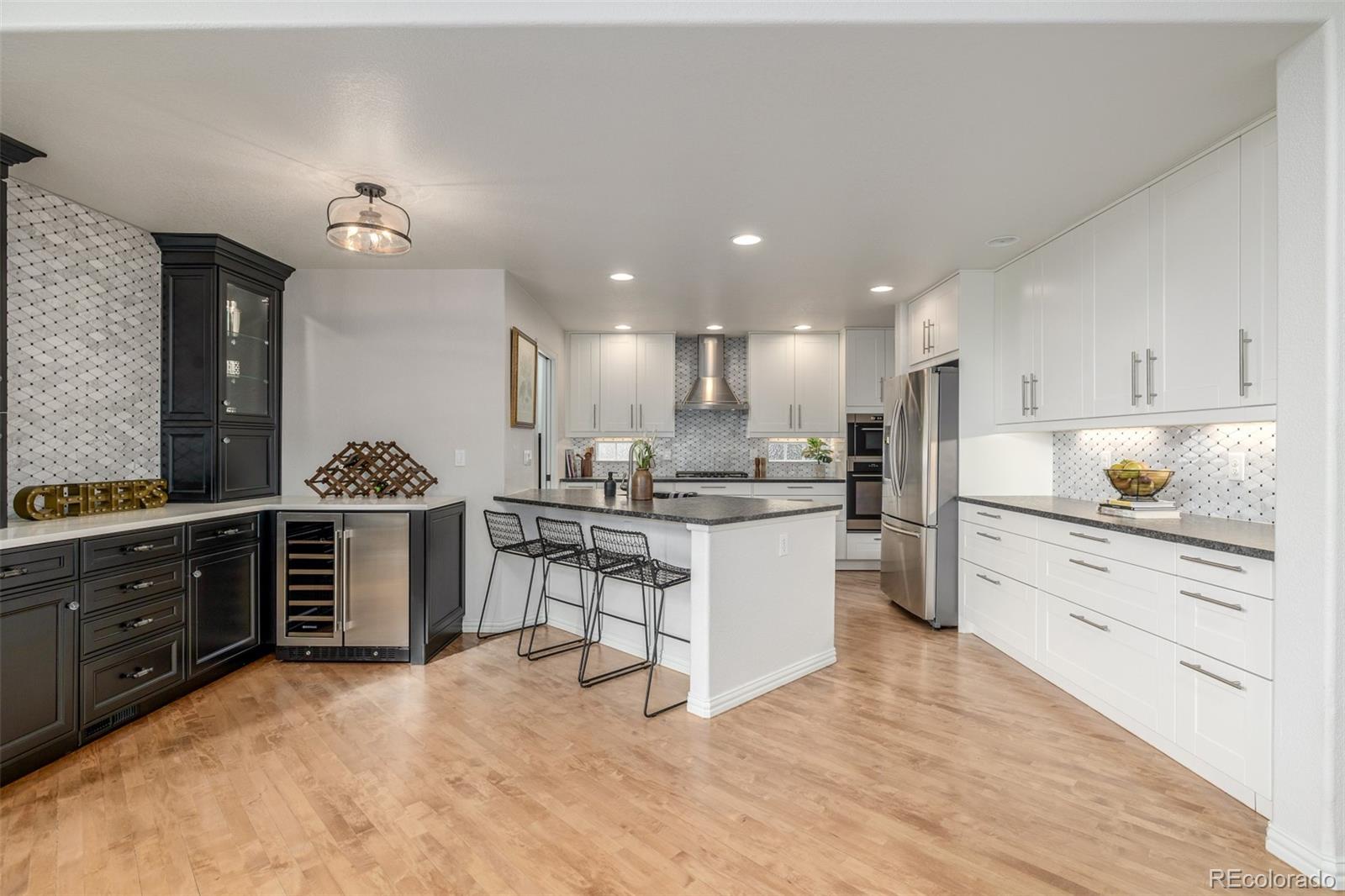 MLS Image #11 for 1011 s valentia street,denver, Colorado