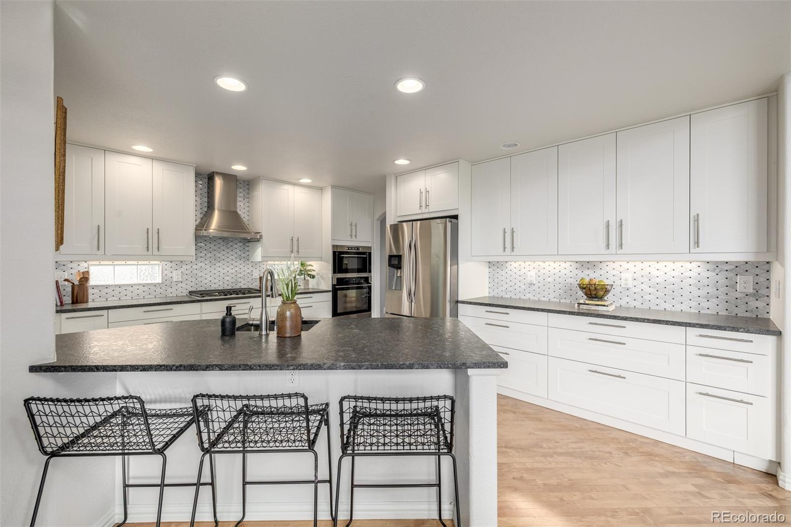 MLS Image #12 for 1011 s valentia street,denver, Colorado