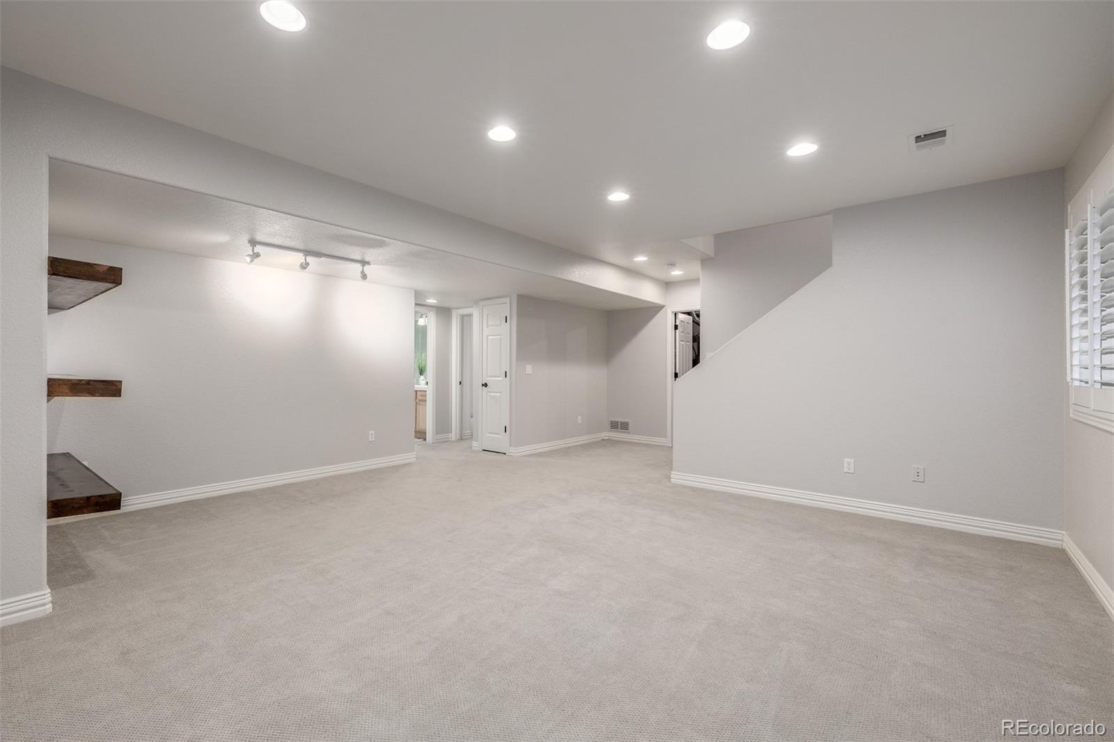 MLS Image #28 for 1011 s valentia street,denver, Colorado