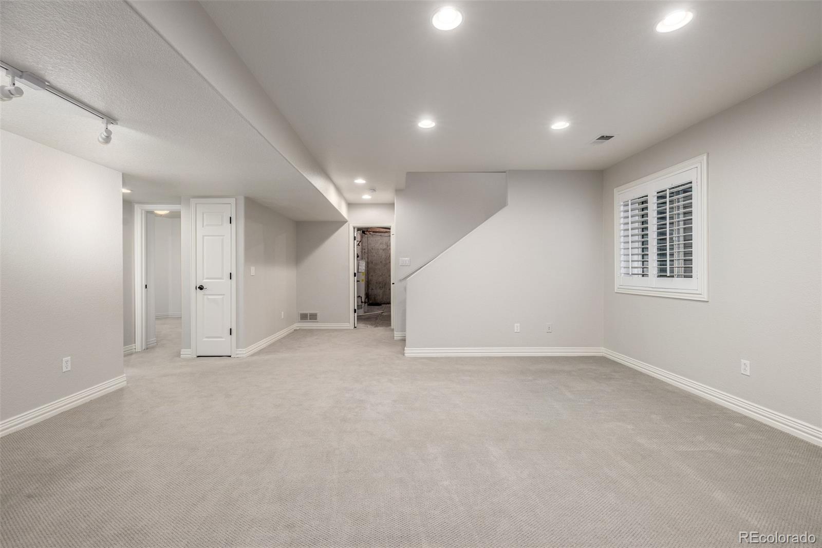 MLS Image #29 for 1011 s valentia street,denver, Colorado