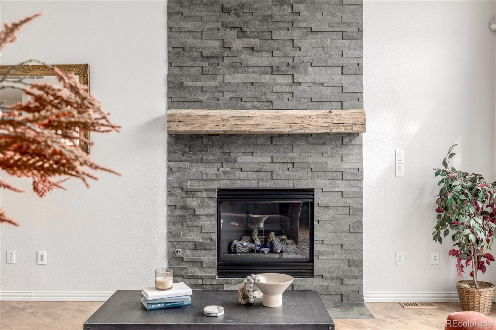 MLS Image #9 for 1011 s valentia street,denver, Colorado