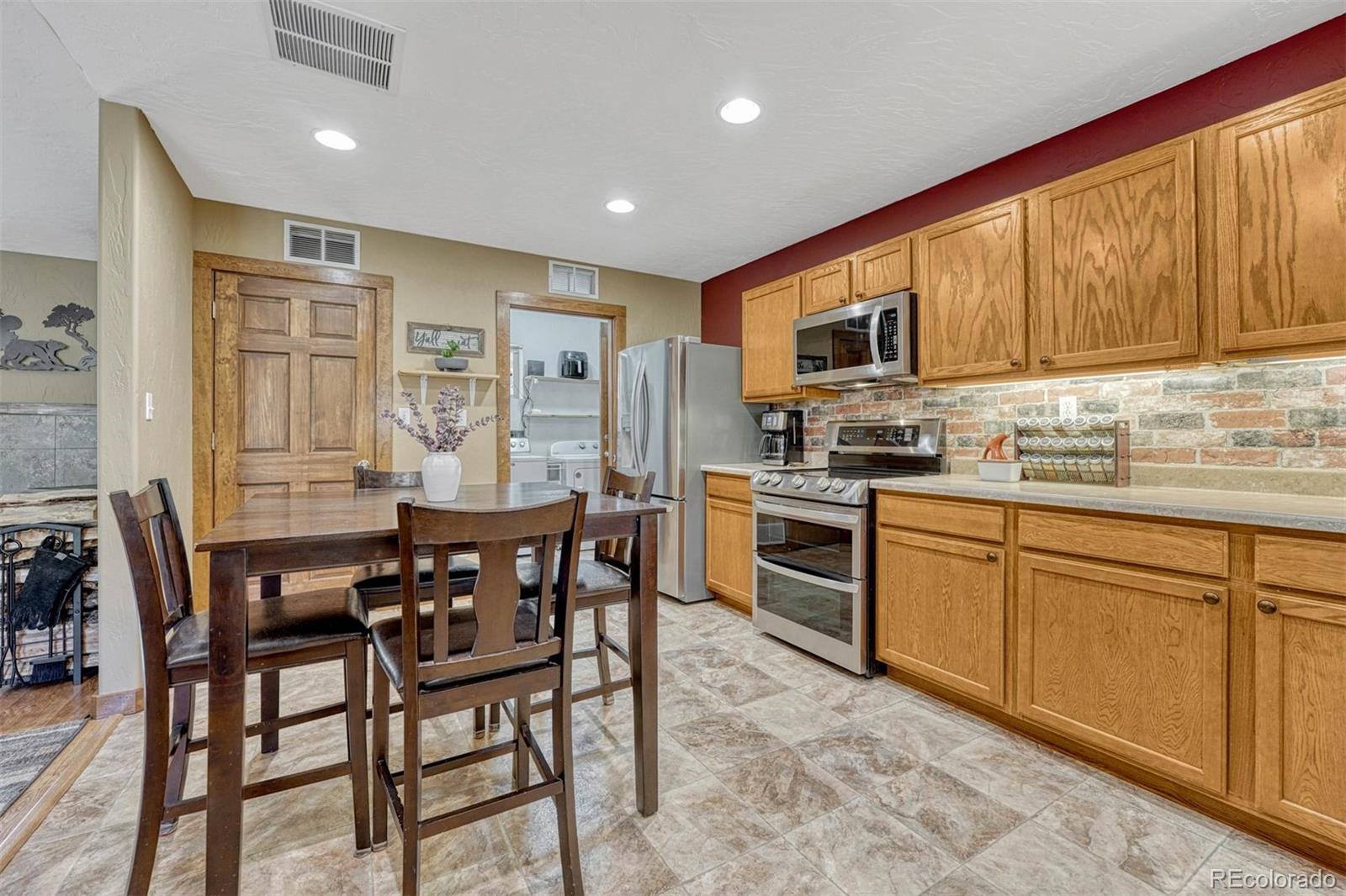 MLS Image #14 for 1131  pikes peak drive,divide, Colorado
