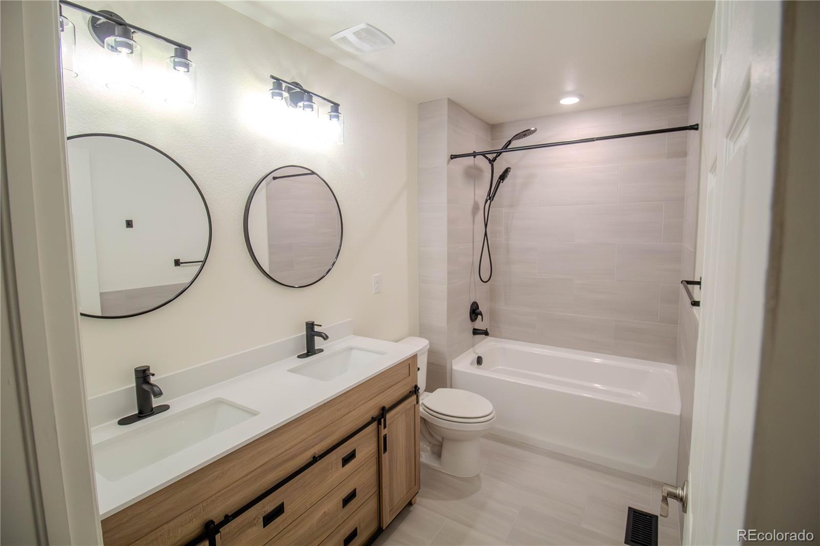 MLS Image #28 for 7220  clarke drive,frederick, Colorado