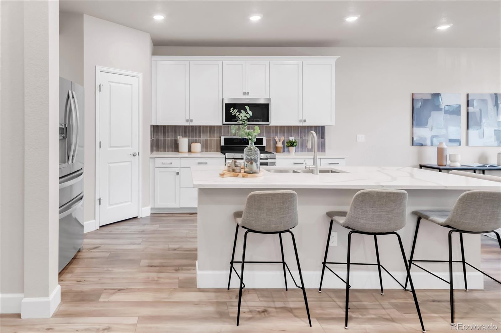 MLS Image #11 for 8275  hunts peak street,littleton, Colorado