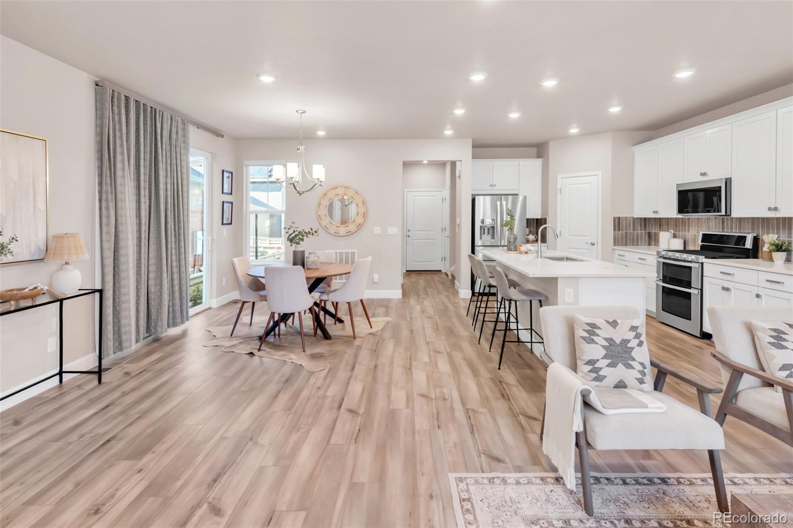 MLS Image #5 for 8275  hunts peak street,littleton, Colorado