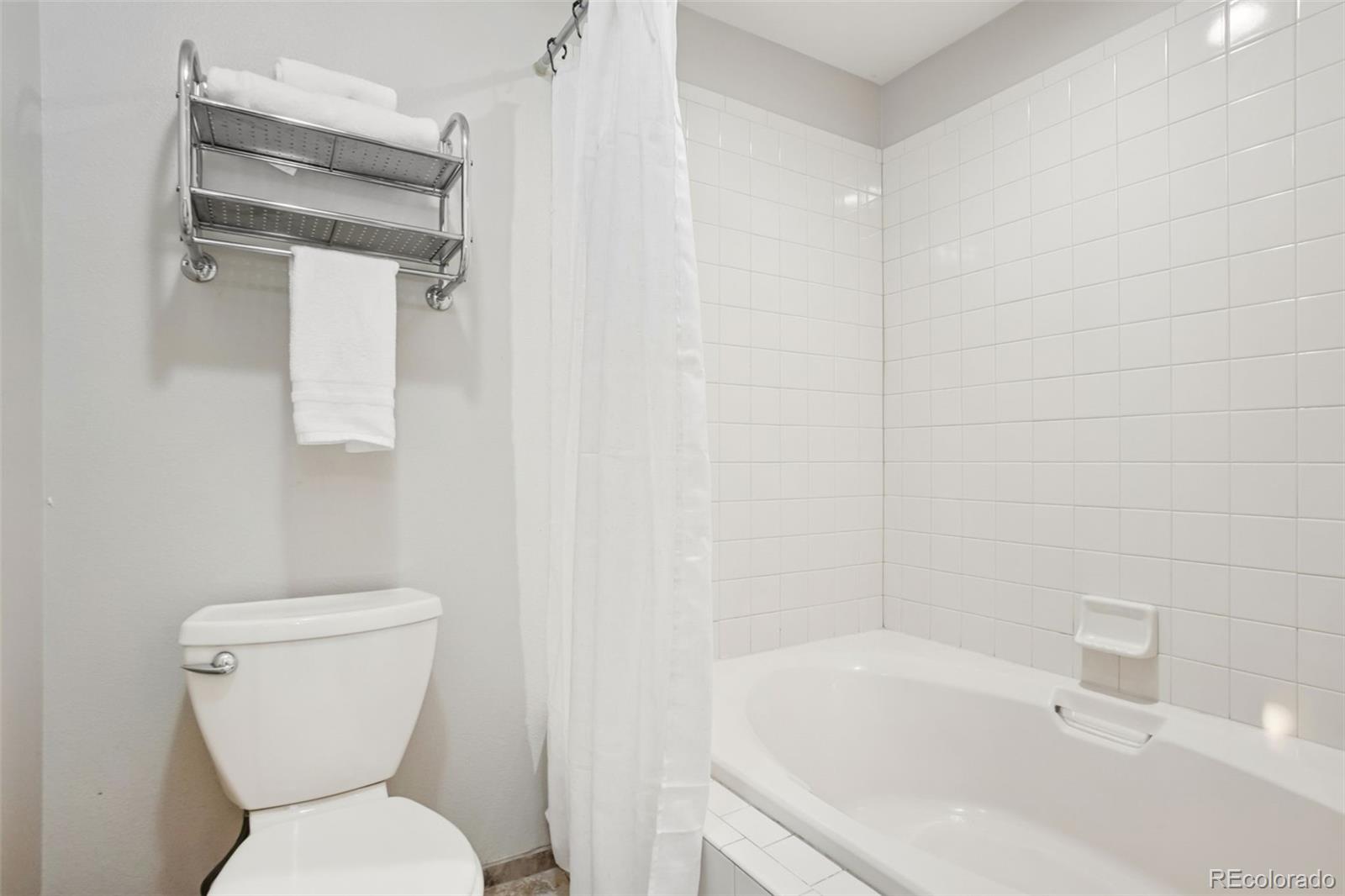 MLS Image #34 for 2995 w long court,littleton, Colorado