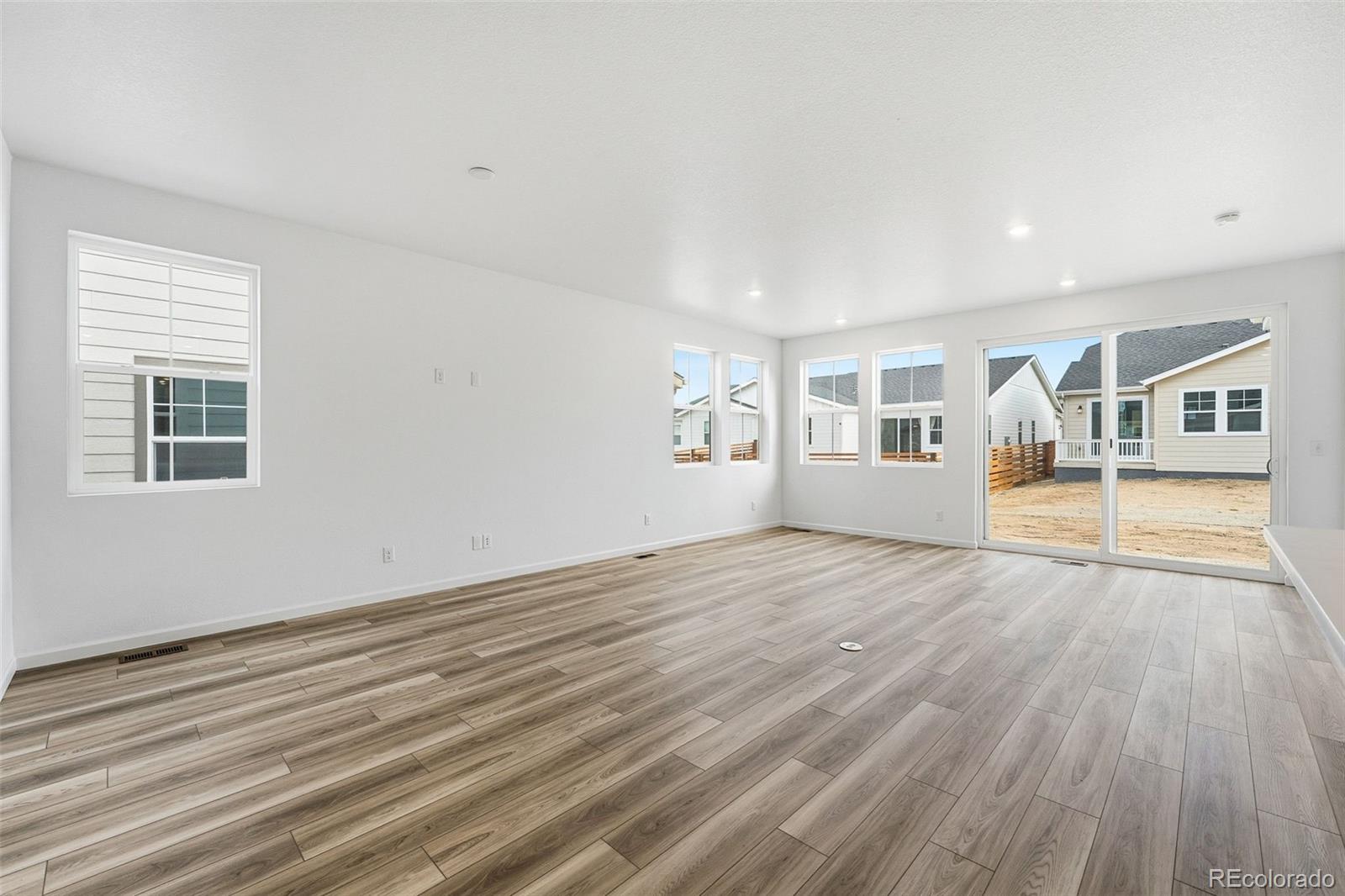 MLS Image #2 for 3384 n duquesne way,aurora, Colorado