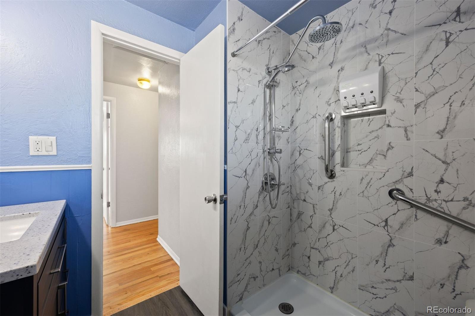 MLS Image #16 for 327 e panama drive,centennial, Colorado