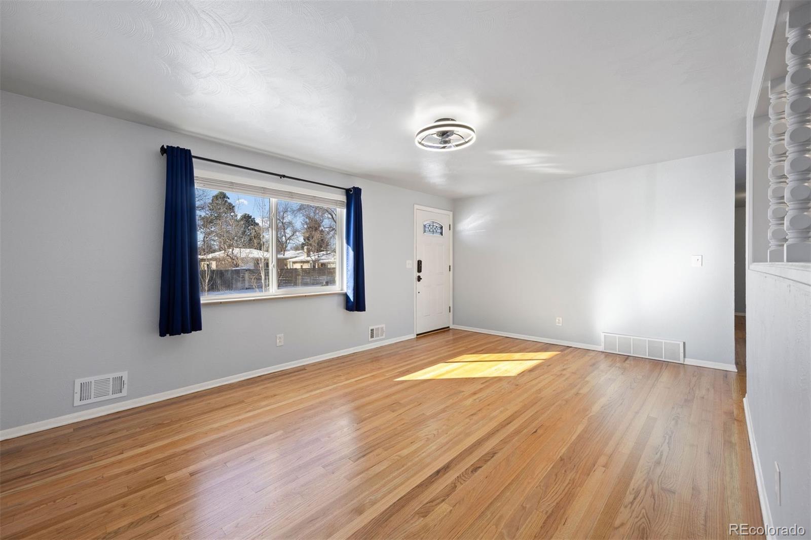 MLS Image #7 for 327 e panama drive,centennial, Colorado