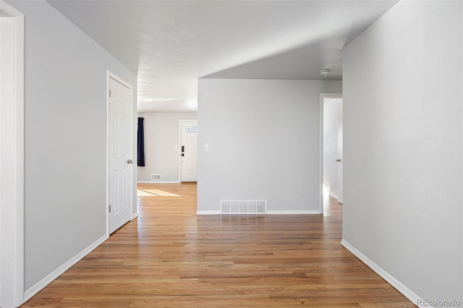 MLS Image #8 for 327 e panama drive,centennial, Colorado