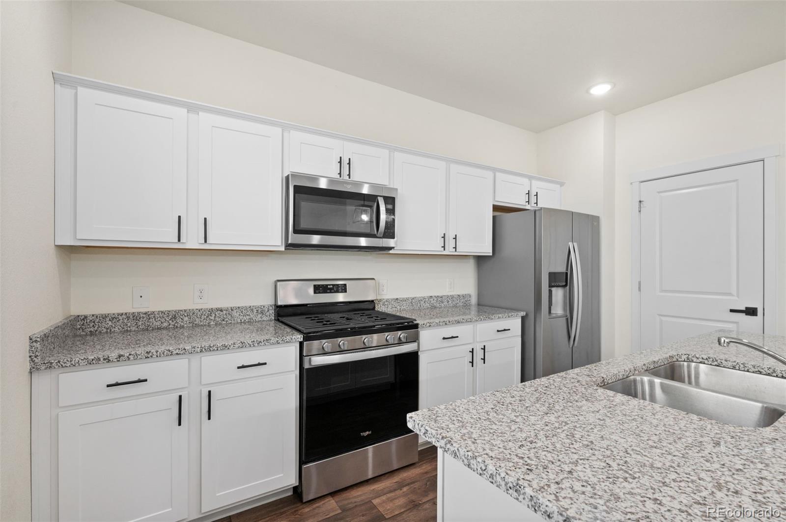 MLS Image #14 for 2333  mountain sky drive,fort lupton, Colorado