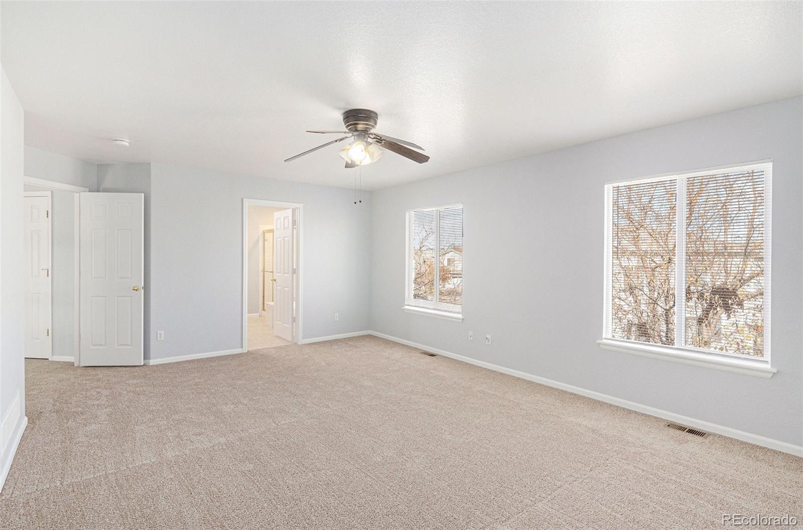 MLS Image #11 for 20715 e 39th avenue,denver, Colorado