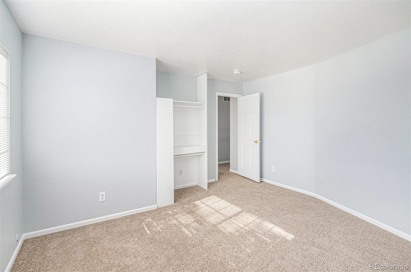 MLS Image #15 for 20715 e 39th avenue,denver, Colorado