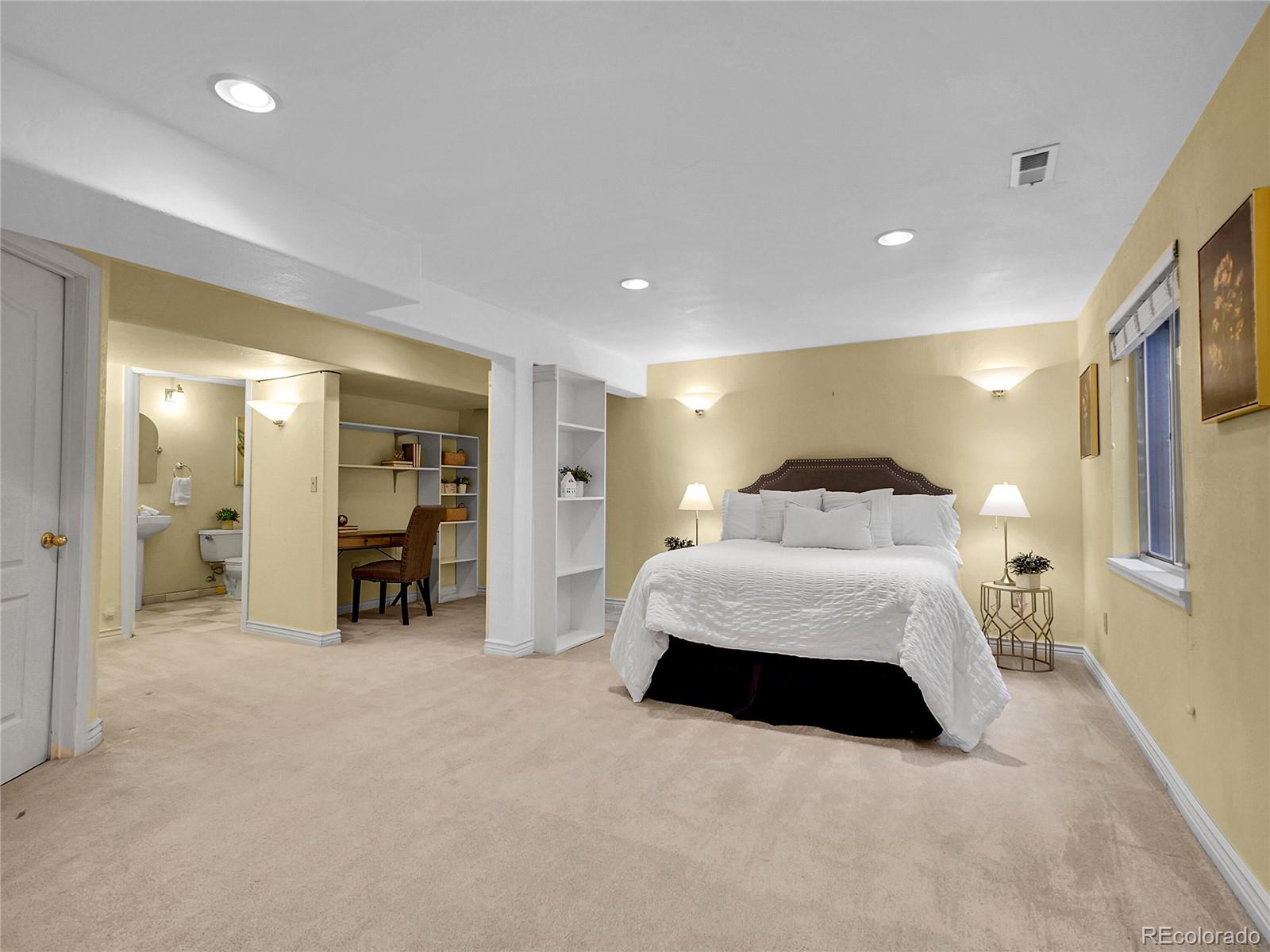 MLS Image #22 for 2970 s yampa way ,aurora, Colorado
