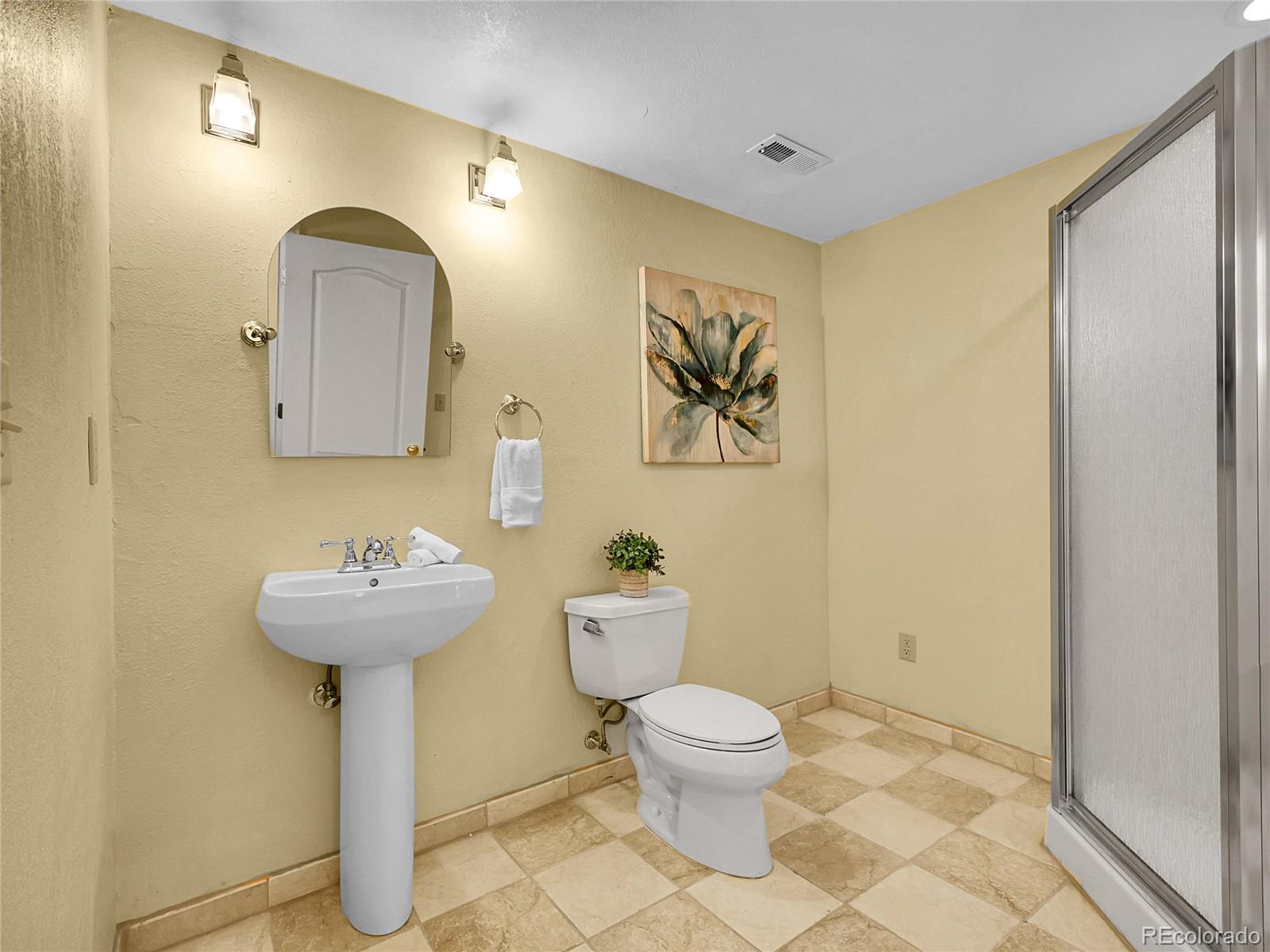 MLS Image #26 for 2970 s yampa way ,aurora, Colorado