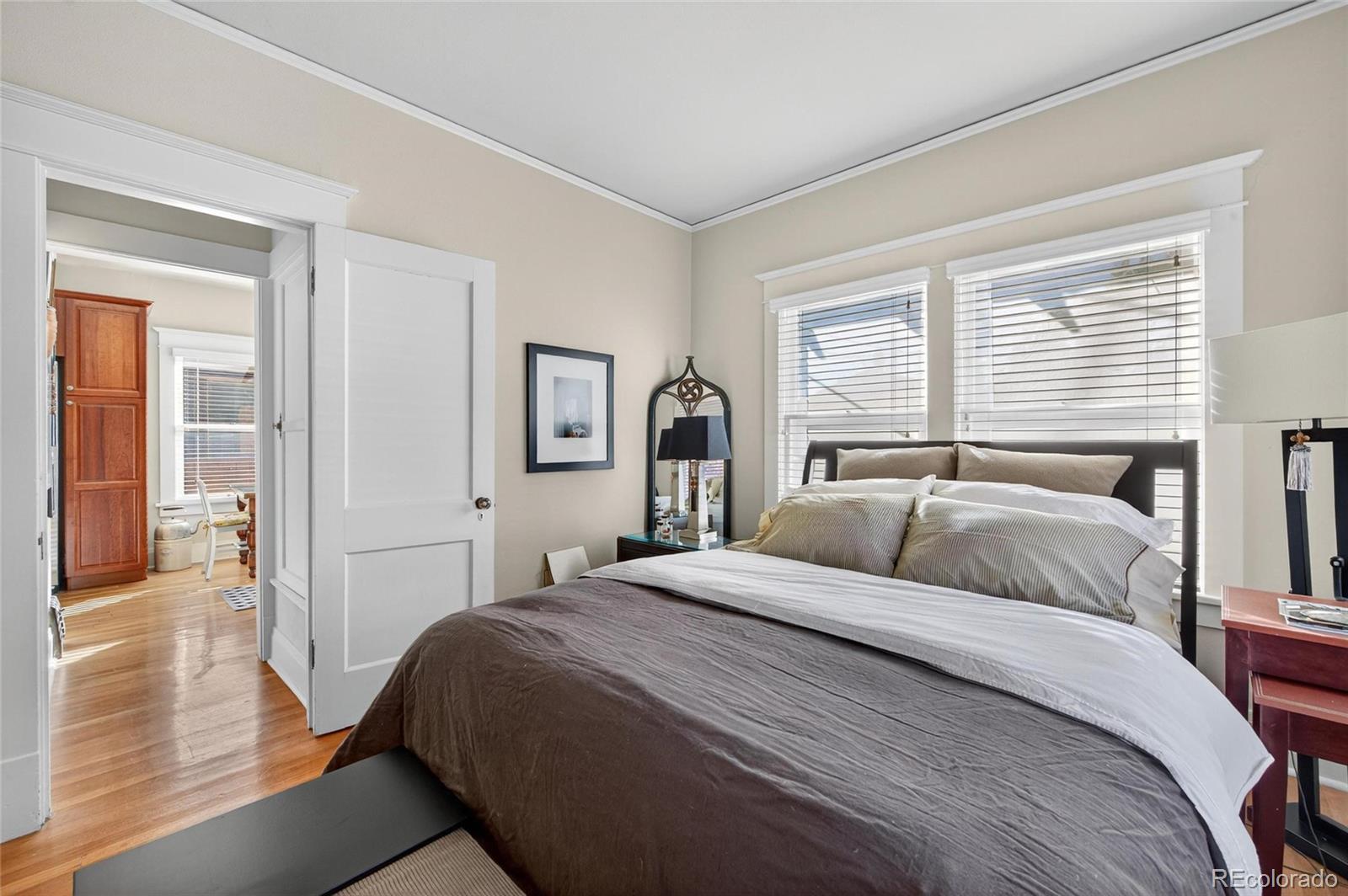 MLS Image #15 for 607  madison street,denver, Colorado