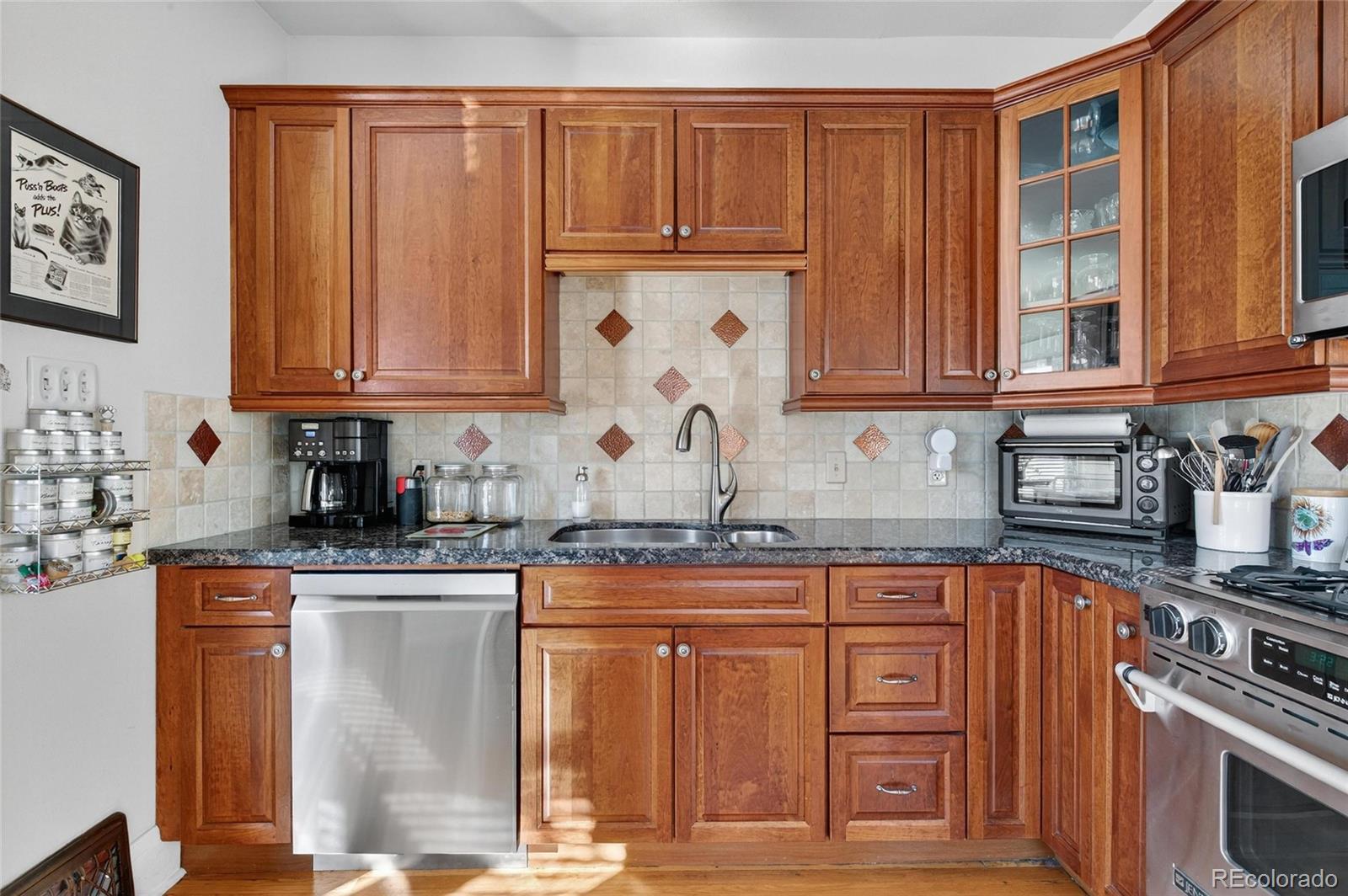 MLS Image #20 for 607  madison street,denver, Colorado