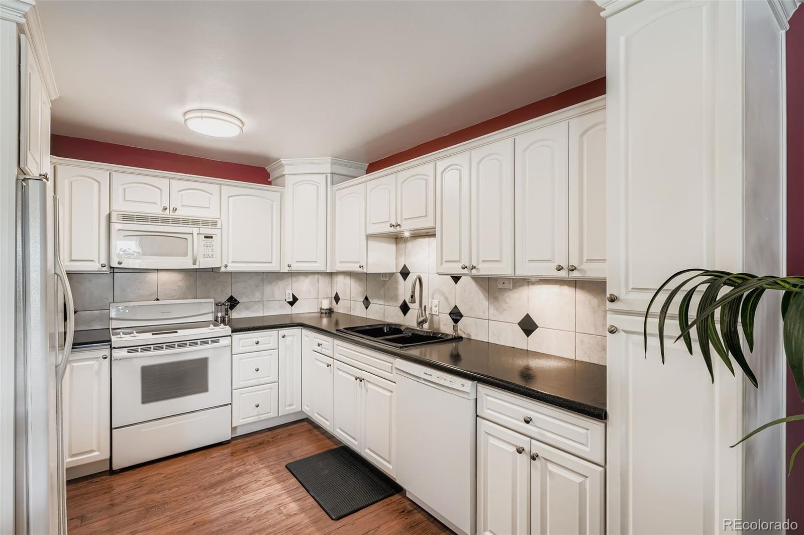 MLS Image #8 for 9335 e center avenue 11d,denver, Colorado