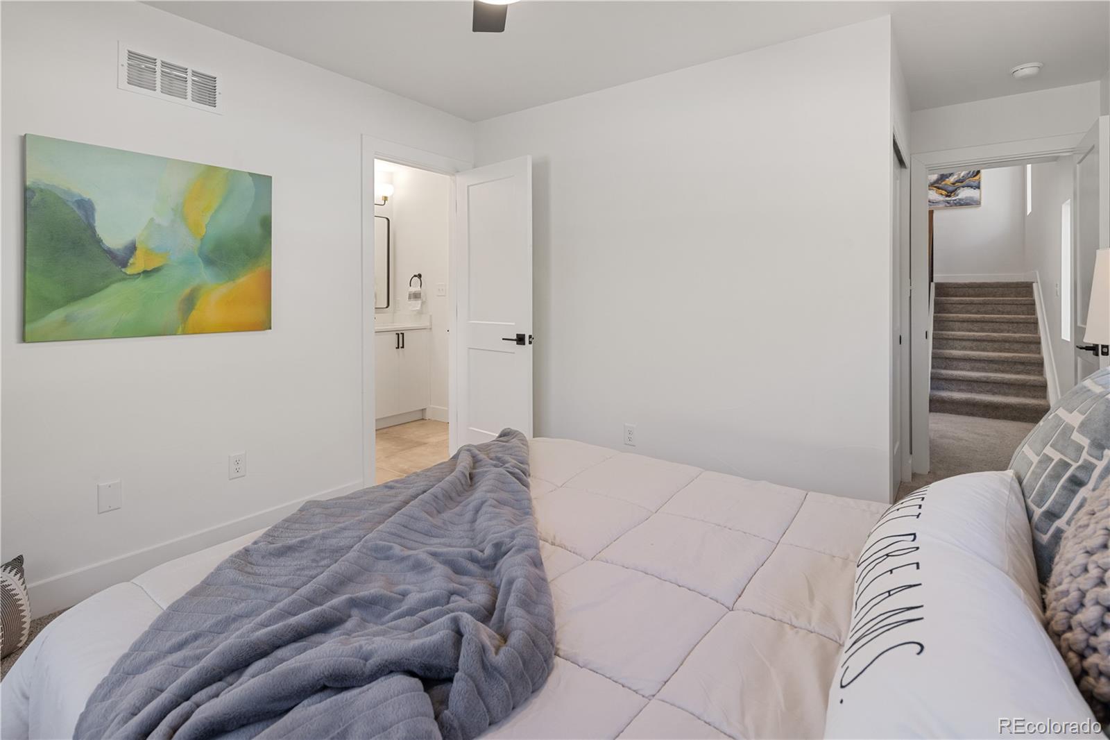 MLS Image #16 for 1346 n knox court ,denver, Colorado