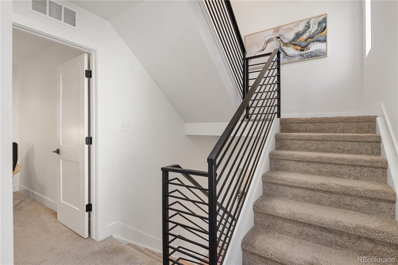 MLS Image #22 for 1346 n knox court ,denver, Colorado
