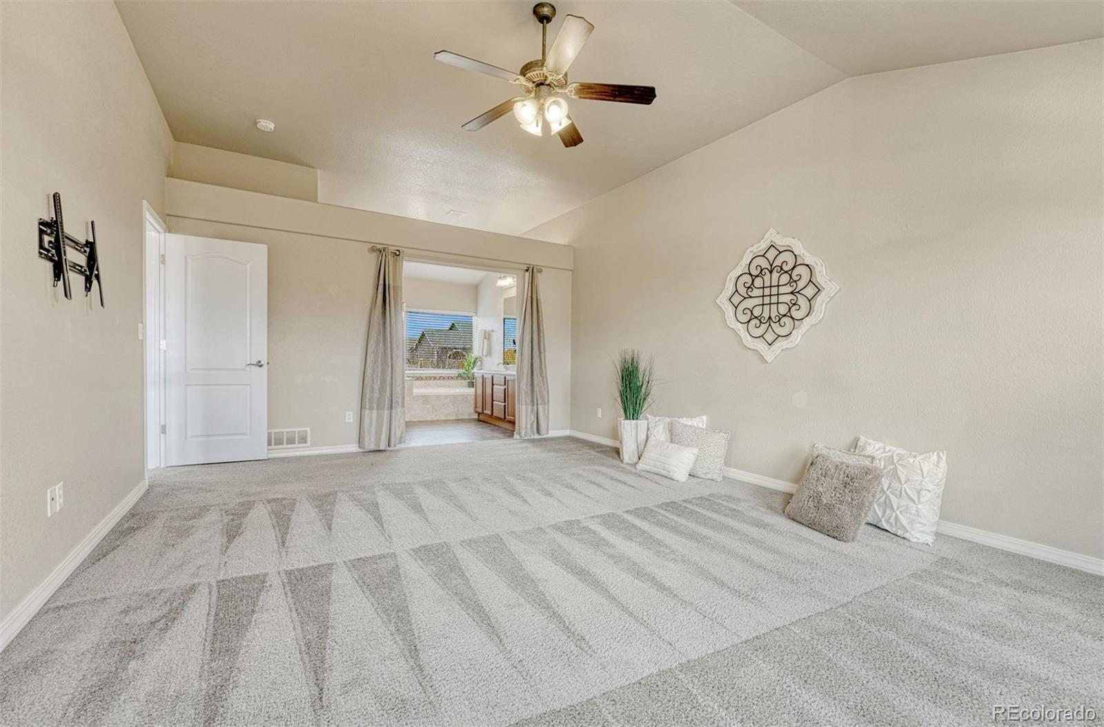 MLS Image #8 for 3487  tail wind drive,colorado springs, Colorado