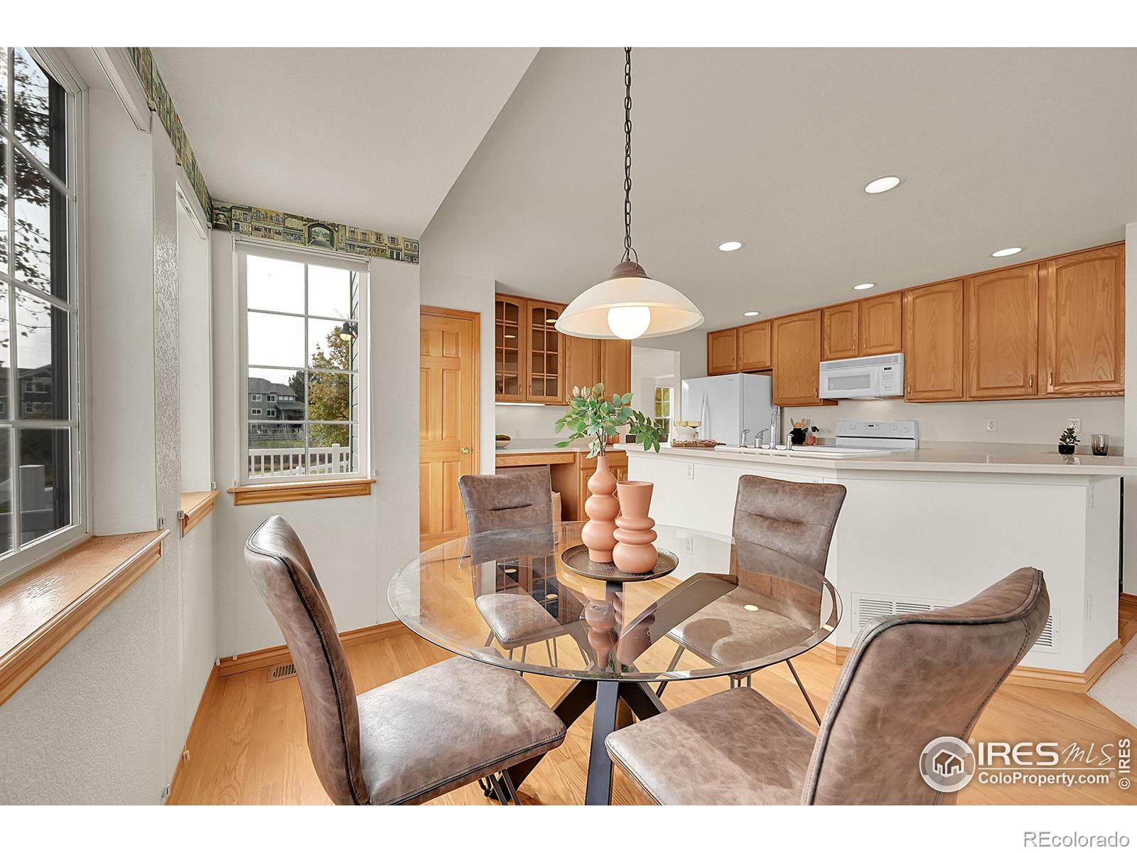 MLS Image #7 for 906  cranberry court,longmont, Colorado