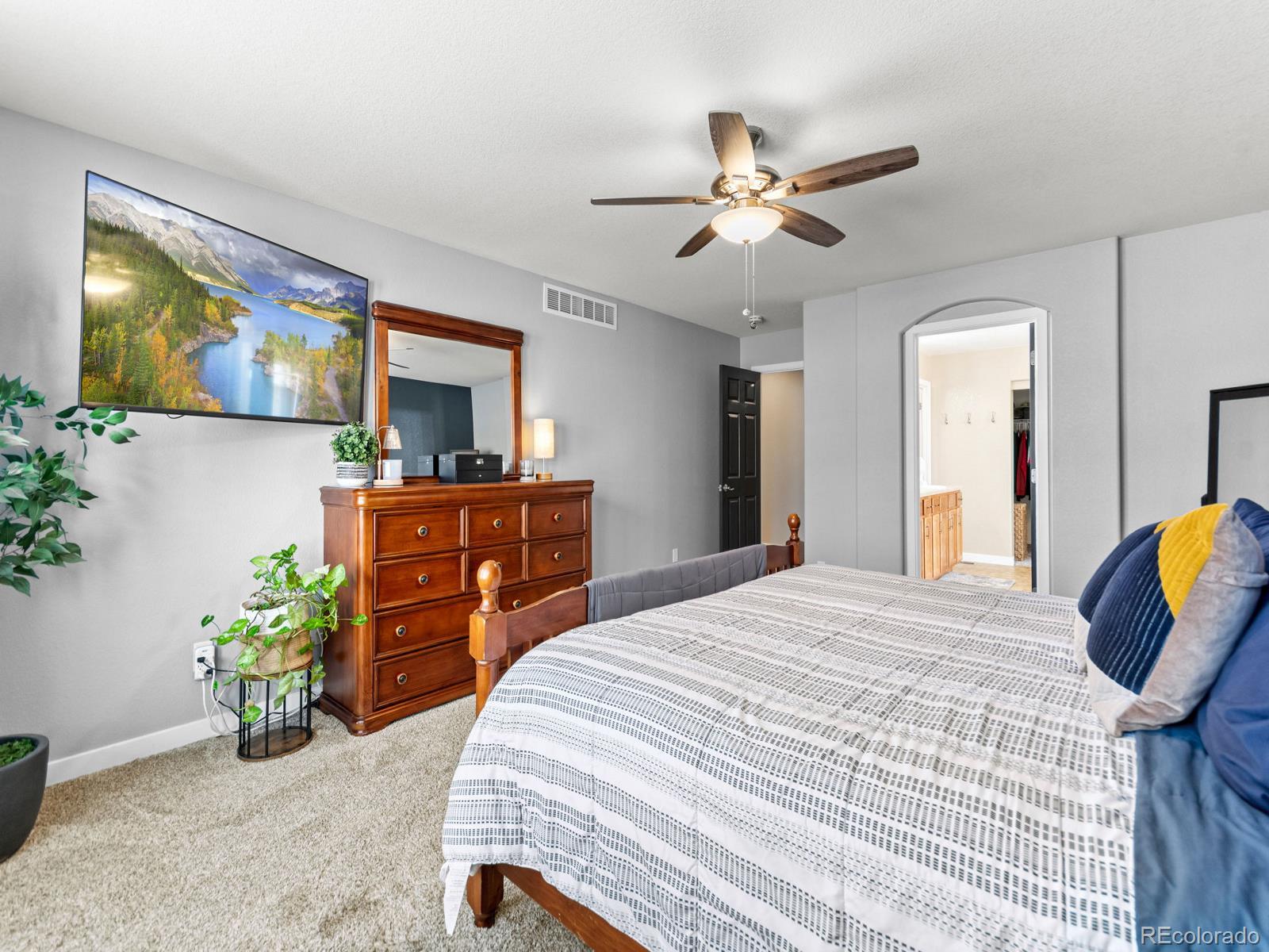 MLS Image #19 for 2844 s jebel way,aurora, Colorado