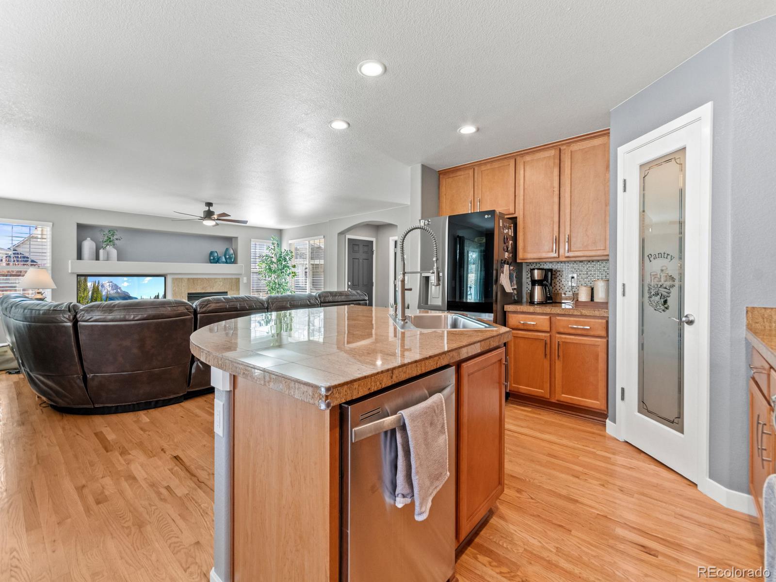 MLS Image #9 for 2844 s jebel way,aurora, Colorado