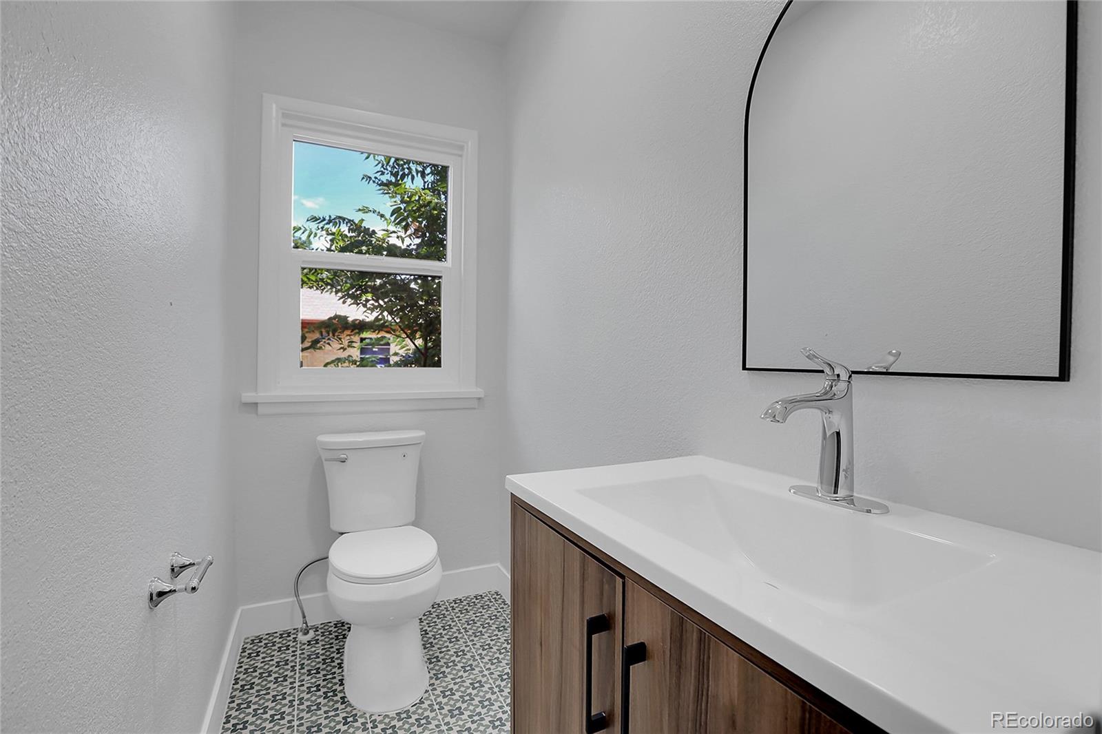 MLS Image #6 for 1260  garfield street,denver, Colorado