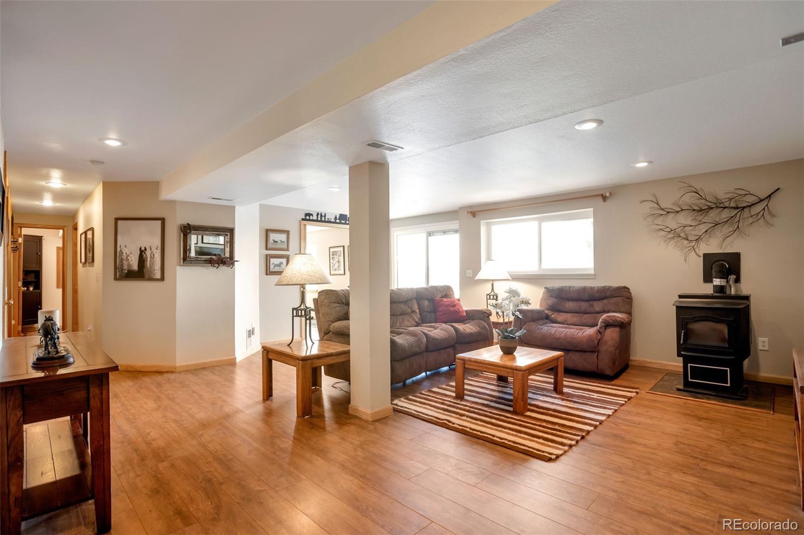 MLS Image #19 for 8678  lariat loop,elizabeth, Colorado