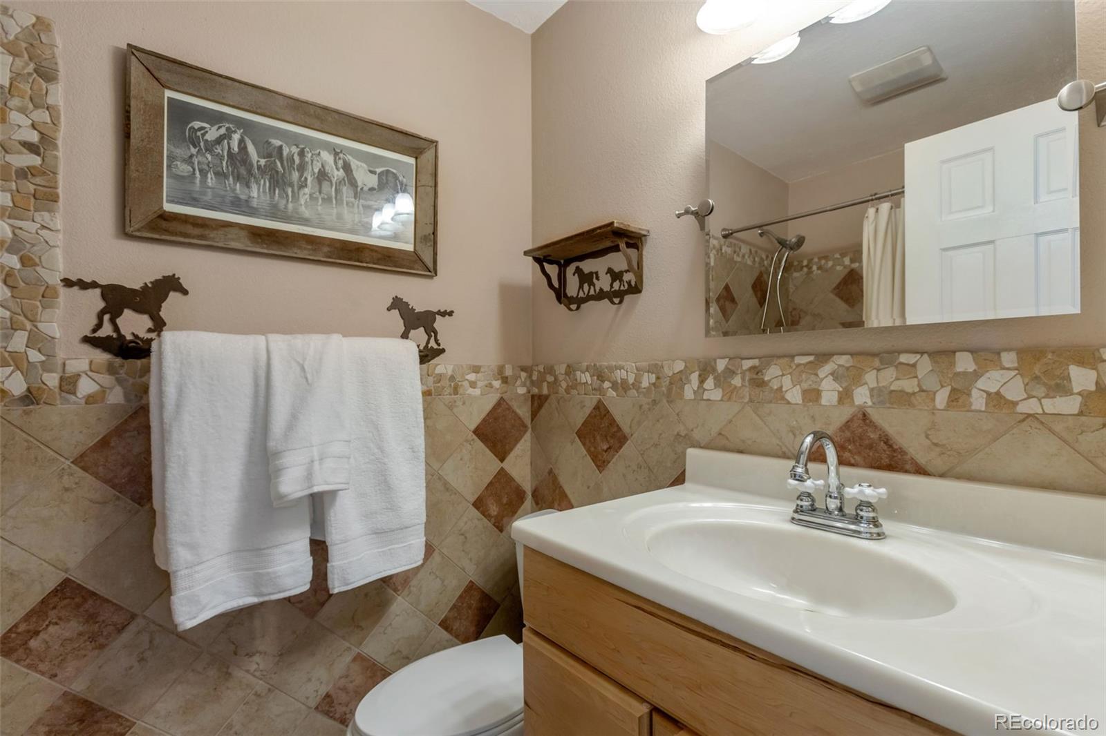 MLS Image #27 for 8678  lariat loop,elizabeth, Colorado