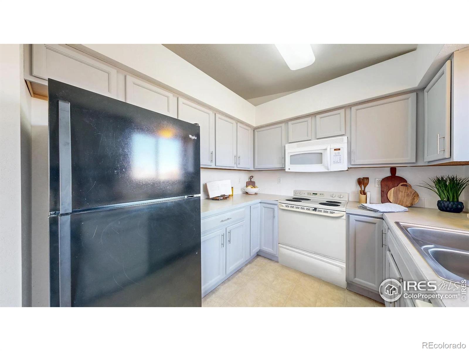 MLS Image #12 for 919 e 24th st ln,greeley, Colorado