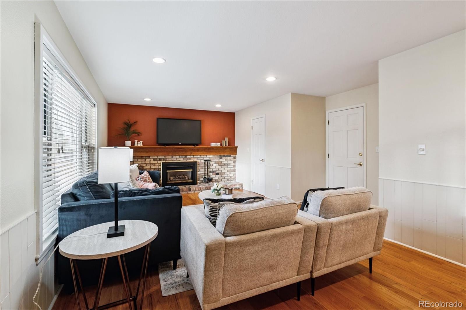 MLS Image #14 for 6845 s locust court,centennial, Colorado