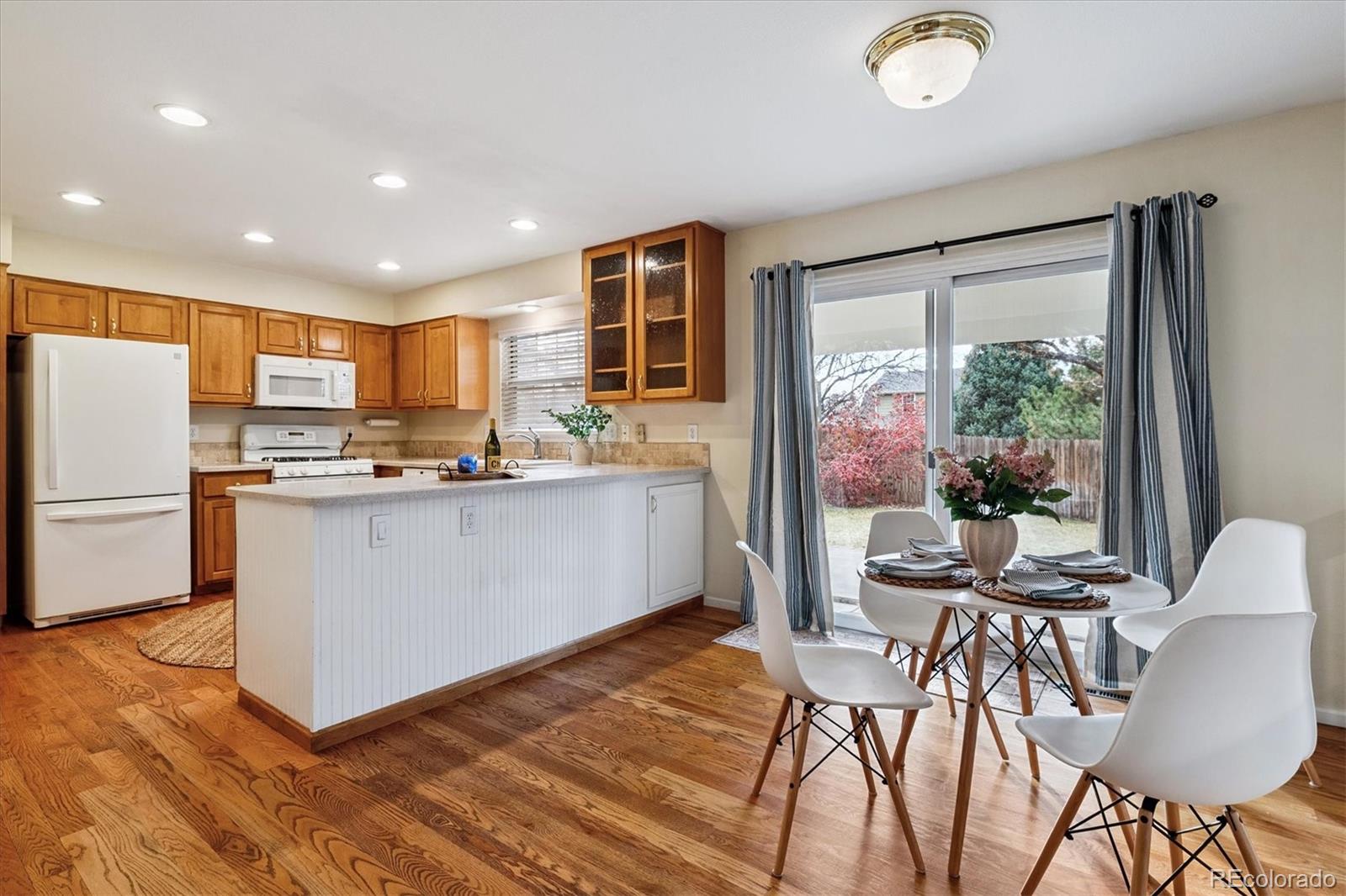 MLS Image #7 for 6845 s locust court,centennial, Colorado